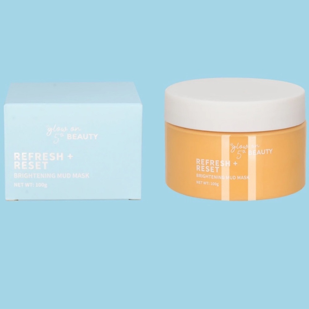 NEW Glow on 5th BEAUTY Refresh + Refresh Brightening Mud Mask  (Full Size)